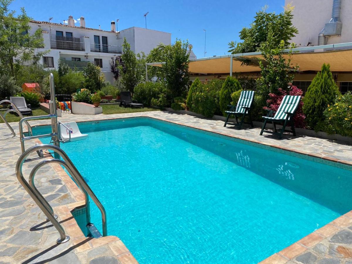 Hotel Entreolivos El Pedroso Eksteriør billede