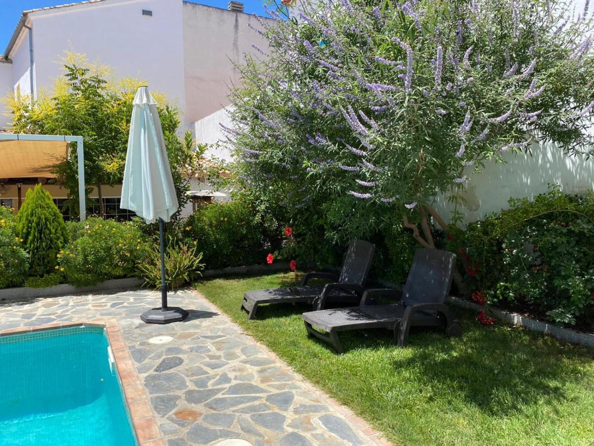 Hotel Entreolivos El Pedroso Eksteriør billede