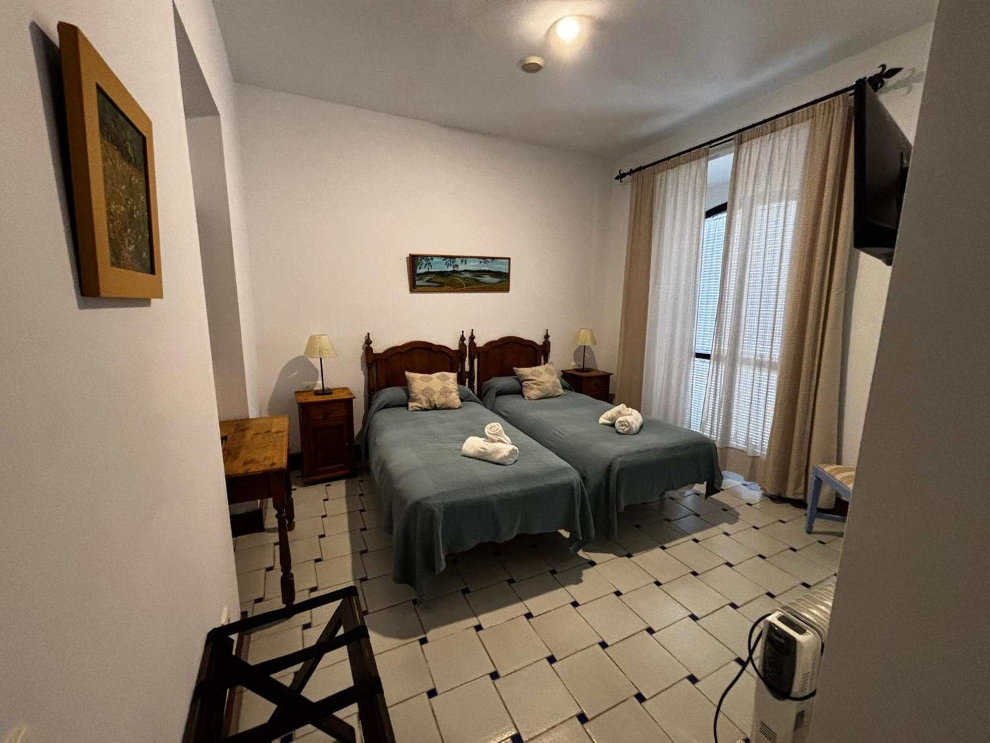 Hotel Entreolivos El Pedroso Eksteriør billede