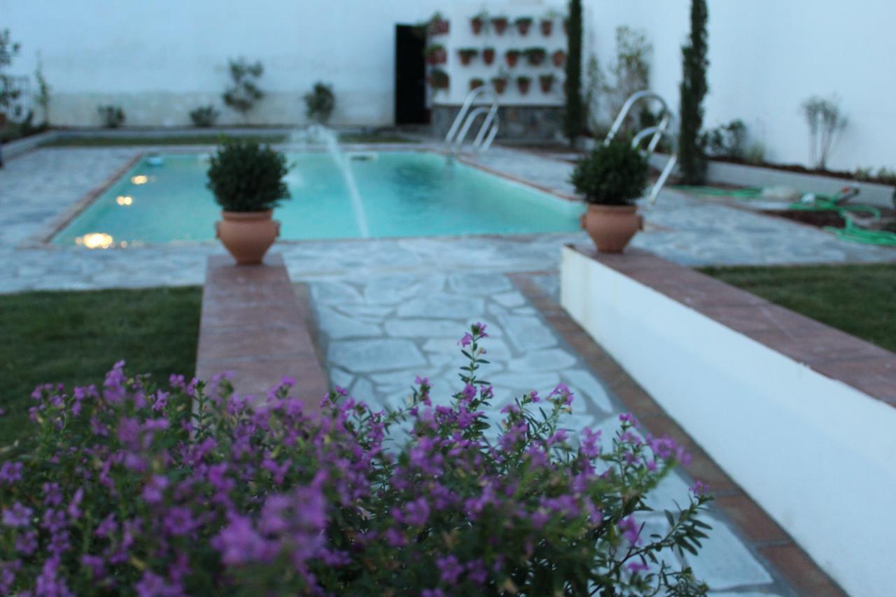 Hotel Entreolivos El Pedroso Eksteriør billede