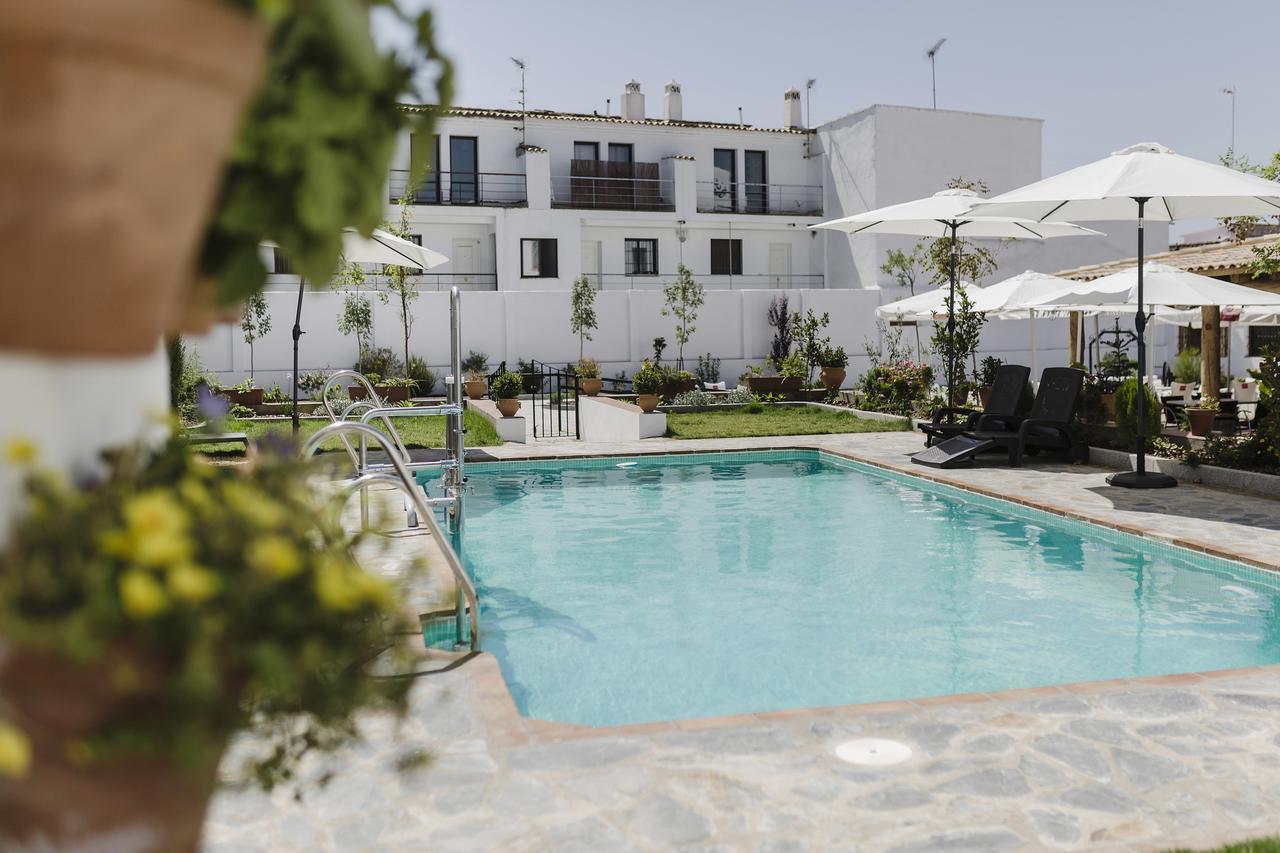 Hotel Entreolivos El Pedroso Eksteriør billede