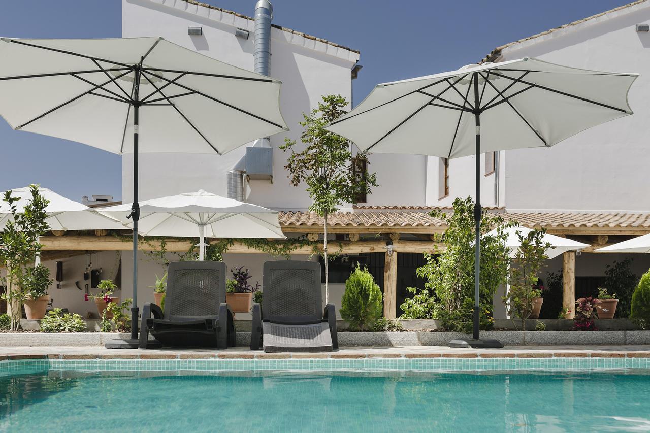 Hotel Entreolivos El Pedroso Eksteriør billede